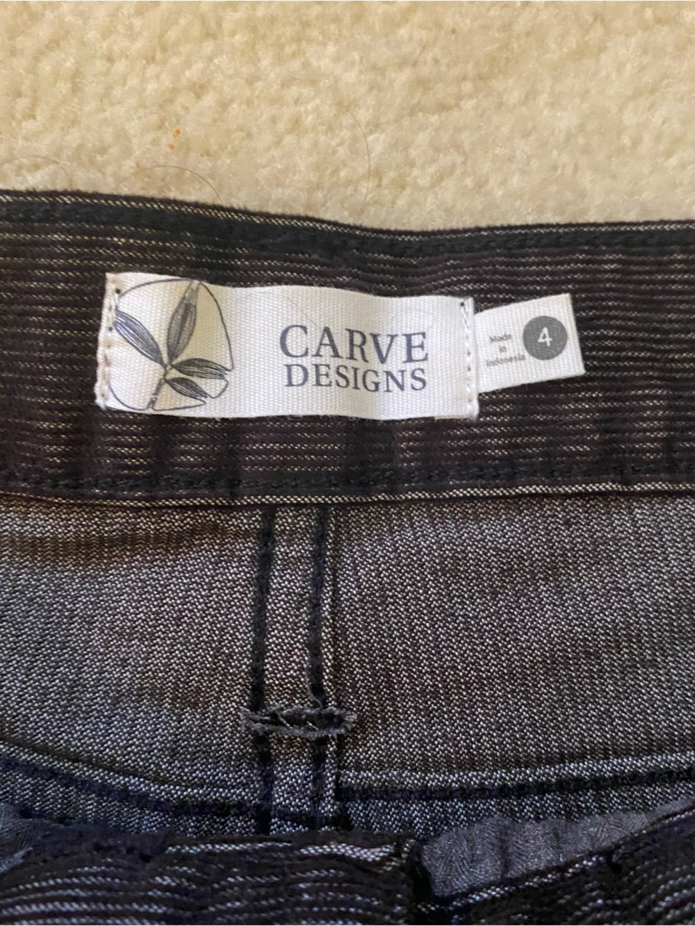 Carve Designs Black Oahu Corduroy Beachy Raw Hem Boho Shorts Lady Size 4 - Picture 2 of 6